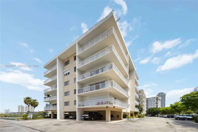 2-bedroom home at 126 Golden Isles Drive #32A, Hallandale Beach