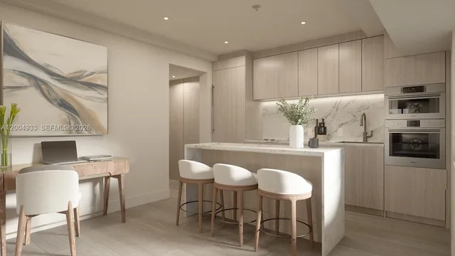2-bedroom home at 260 Collins Avenue #105, Miami Beach