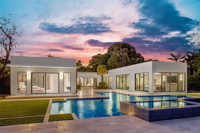 5-bedroom home at 5700 Cypress Road, Plantation