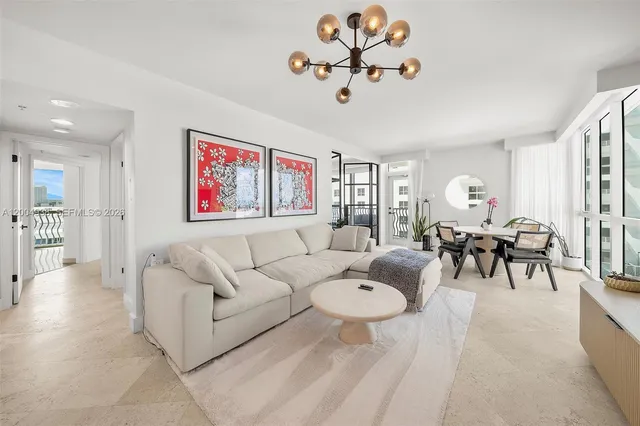 2-bedroom home at 1500 Ocean Drive #607, Miami Beach