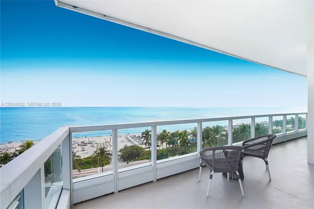 1-bedroom home at 4391 Collins Avenue #709, Miami Beach
