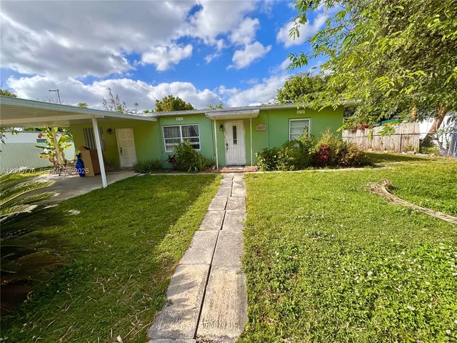 4-bedroom home at 15025 Garfield Drive, Homestead