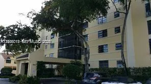 2-bedroom home at 20840 San Simeon Way #209, Miami