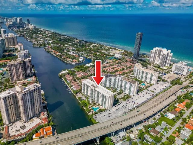 1-bedroom home at 19390 Collins Avenue #1410, Sunny Isles Beach
