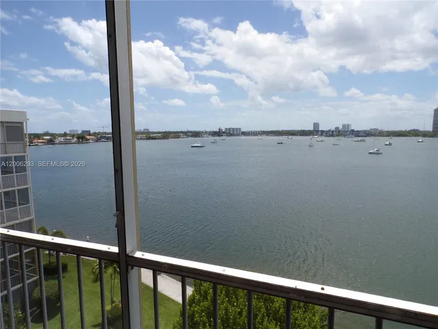 1-bedroom home at 3000 Marcos Drive #P609, Aventura