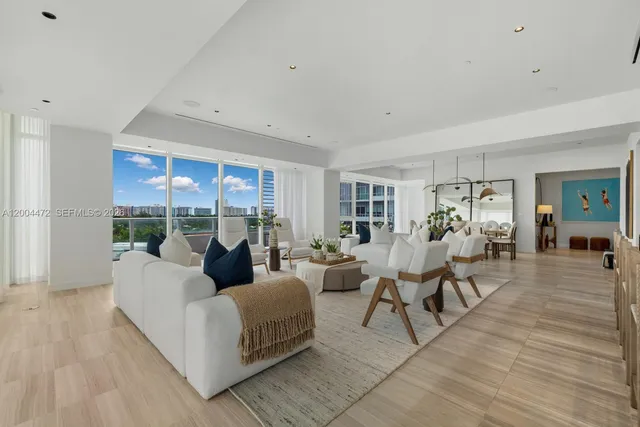 3-bedroom home at 4701 N Meridian Avenue #627, Miami Beach