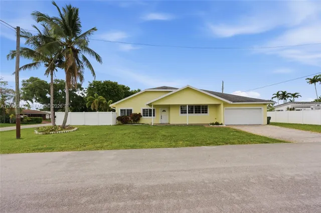 4-bedroom home at 4361 NE 13th Terrace, Oakland Park