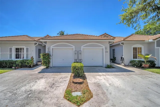 3-bedroom home at 4266 SW 10th Place, Deerfield Beach