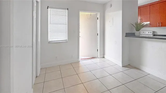 1-bedroom home at 4081 N Dixie Hwy 20 #20, Oakland Park