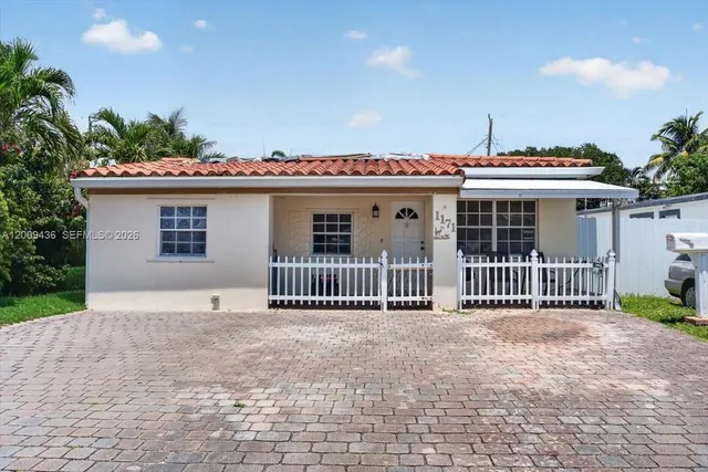 4-bedroom home at 1171 NE 182nd Street, North Miami Beach