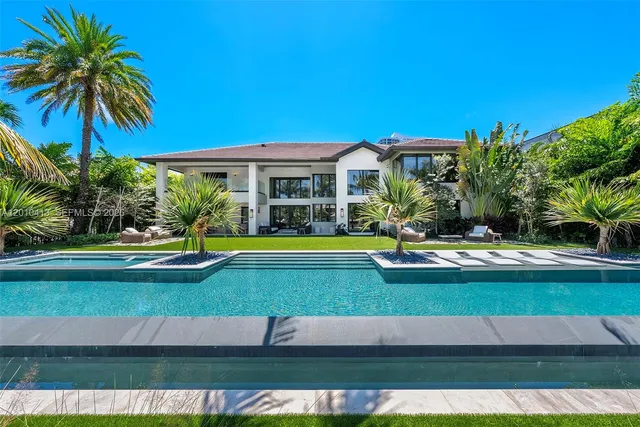 6-bedroom home at 110 Holiday Drive, Hallandale Beach