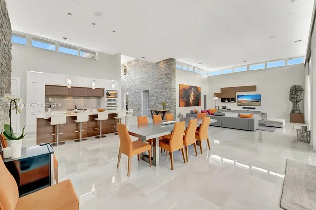 5-bedroom home at 907 Diplomat Parkway, Hallandale Beach