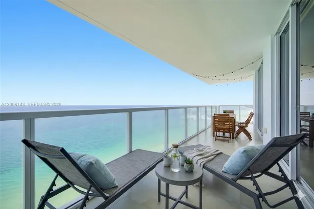 2-bedroom home at 16699 Collins Avenue #3802, Sunny Isles Beach