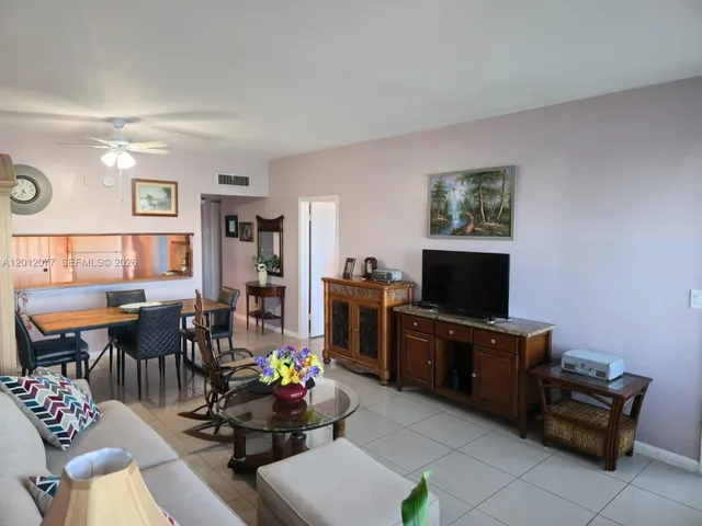 1-bedroom home at 18707 NE 14th Avenue #727, Miami