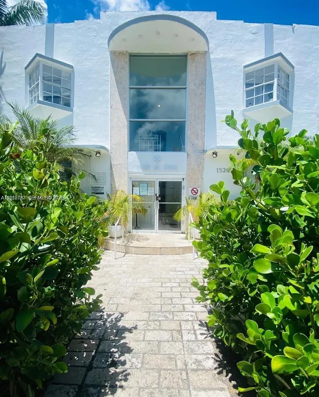1-bedroom home at 1526 Pennsylvania Avenue #20, Miami Beach