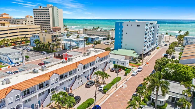 2-bedroom home at 343 Virginia Street, Hollywood