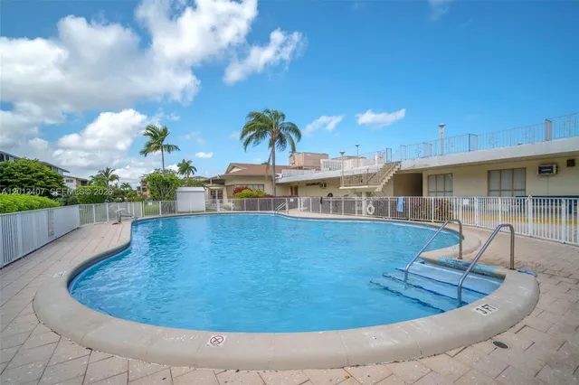 2-bedroom home at 16901 NE 13th Avenue #303, Miami