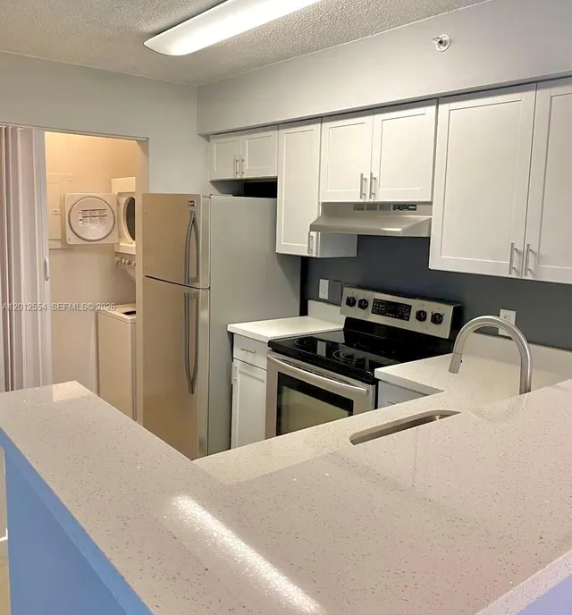 1-bedroom home at 12118 Saint Andrews Place #107, Miramar