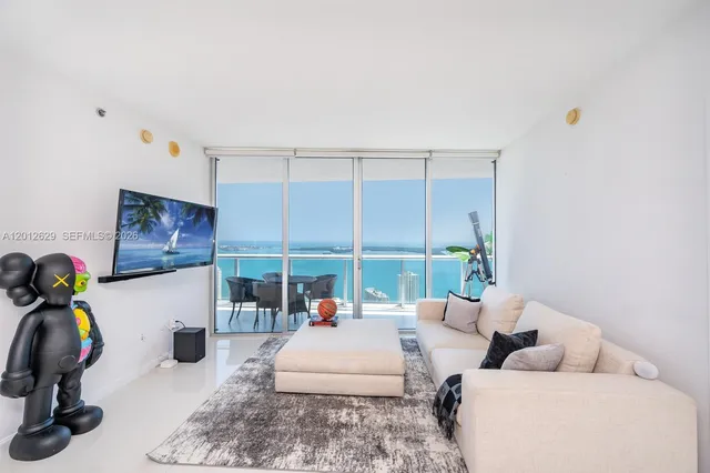 2-bedroom home at 465 E Brickell Avenue #5305, Miami