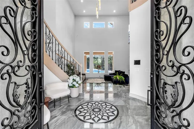 6-bedroom home at 6803 NW 116th Avenue, Parkland