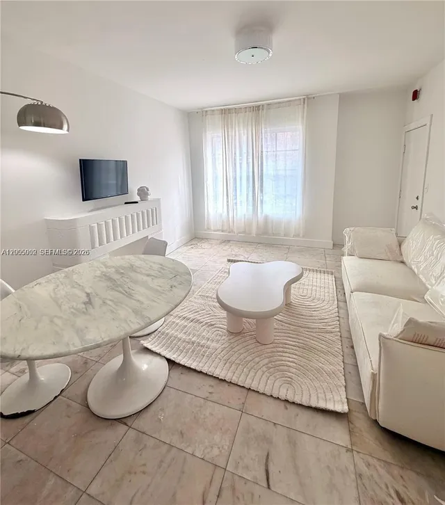 1-bedroom home at 801 8th Street #104, Miami Beach