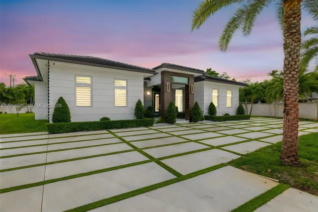 4-bedroom home at 5815 SW 107th Place, Miami