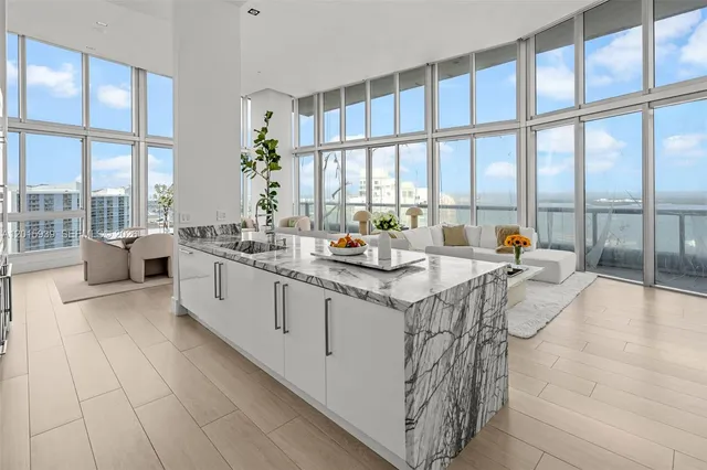 3-bedroom home at 465 Brickell Avenue #4101, Miami