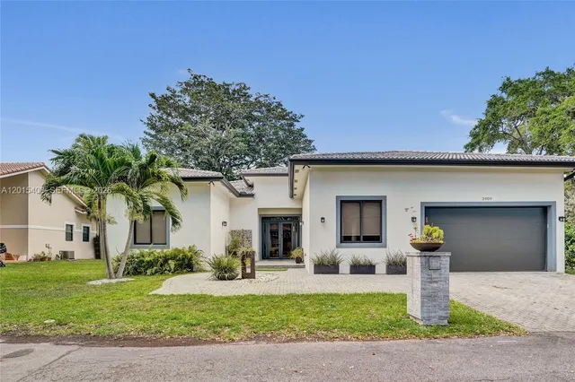 6-bedroom home at 3909 SW 54th Court, Dania Beach