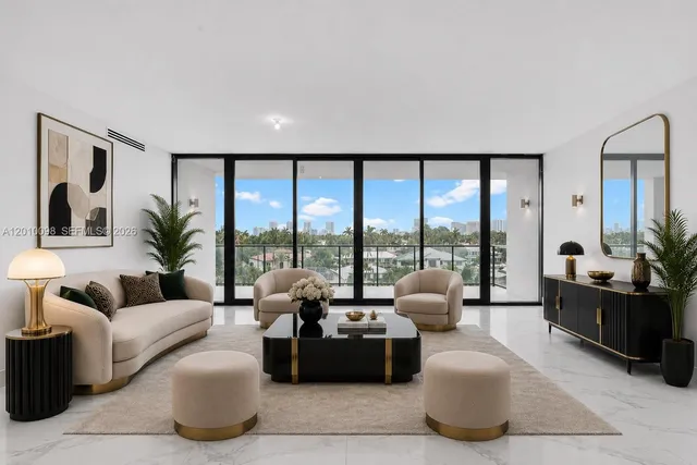 3-bedroom home at 160 Isle Of Venice Drive #PH2, Fort Lauderdale
