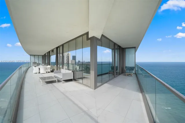 2-bedroom home at 18975 Collins Avenue #3205, Sunny Isles Beach