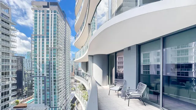 1-bedroom home at 1000 Brickell Plaza #2603, Miami