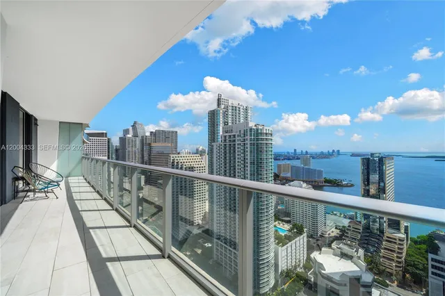 2-bedroom home at 1010 Brickell Avenue #3904, Miami