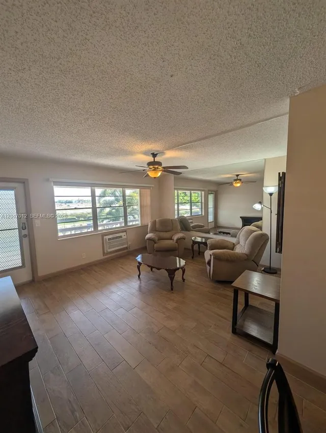 1-bedroom home at 23 Easthampton A #0, West Palm Beach