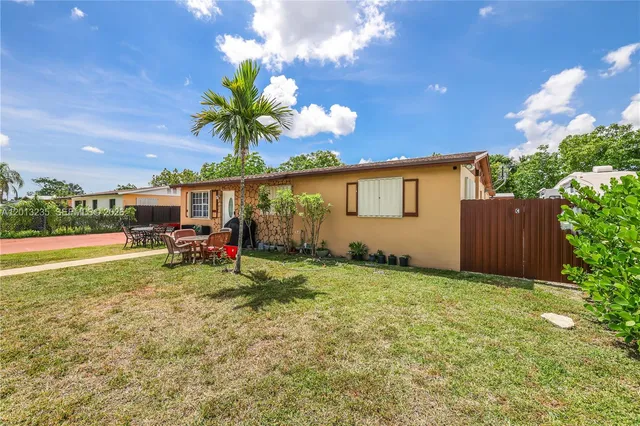 5-bedroom home at 11600 SW 181st Terrace, Miami