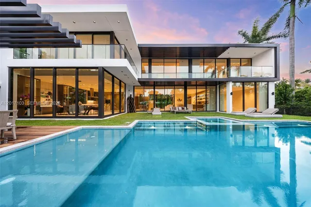 6-bedroom home at 2520 Shelter Avenue, Miami Beach