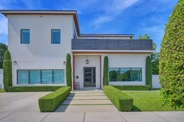 6-bedroom home at 1025 NE 170th Terrace, Miami