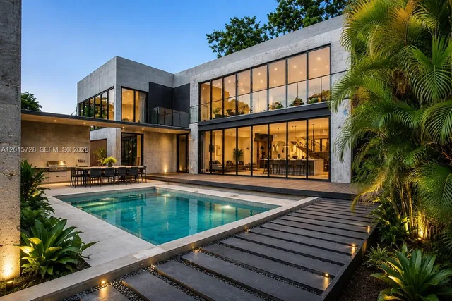3-bedroom home at 221 SW 25th Road, Miami