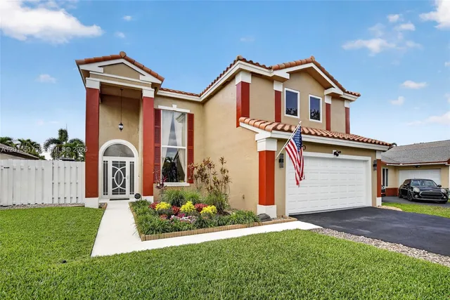 3-bedroom home at 14630 Cedar Creek Place, Davie