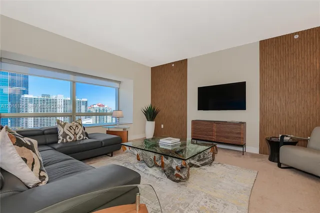 2-bedroom home at 1435 Brickell Avenue #3012, Miami