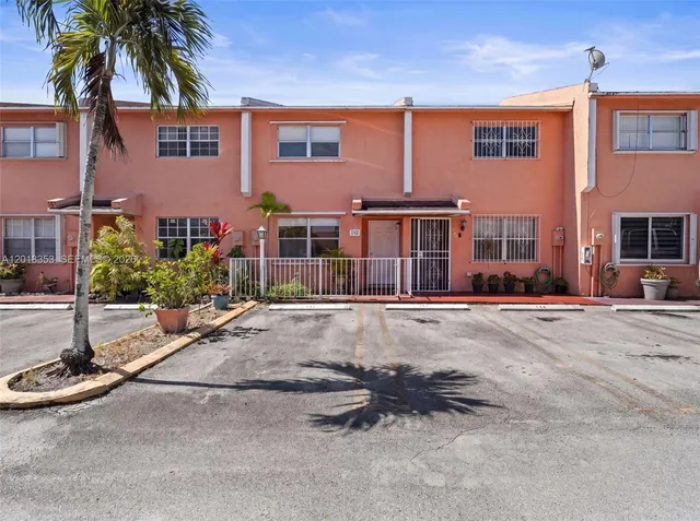 2-bedroom home at 100 SW 110th Avenue #142, Sweetwater