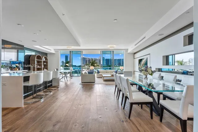 4-bedroom home at 3300 NE 188th Street #217, Aventura