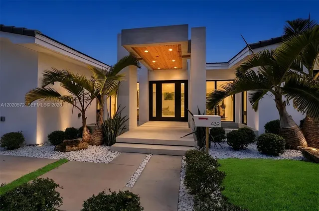 4-bedroom home at 439 Hardee Road, Coral Gables