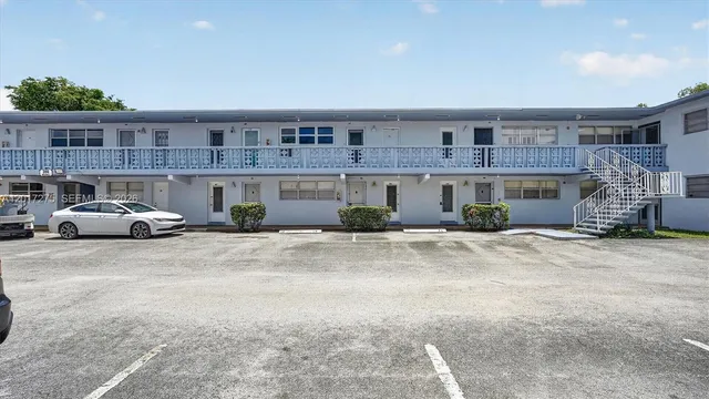 1-bedroom home at 300 NE 191st Street #219, Miami