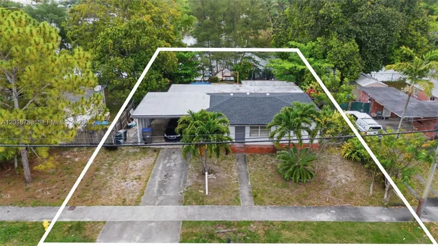 4-bedroom home at 4621 SW 31st Drive, West Park