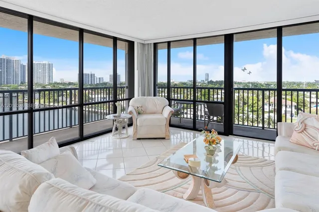 2-bedroom home at 2017 S Ocean Drive #910, Hallandale Beach