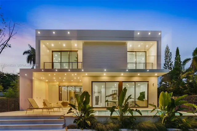 4-bedroom home at 2096 Alamanda Drive, North Miami
