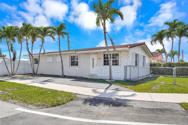 3-bedroom home at 2400 SW 103rd Court, Miami