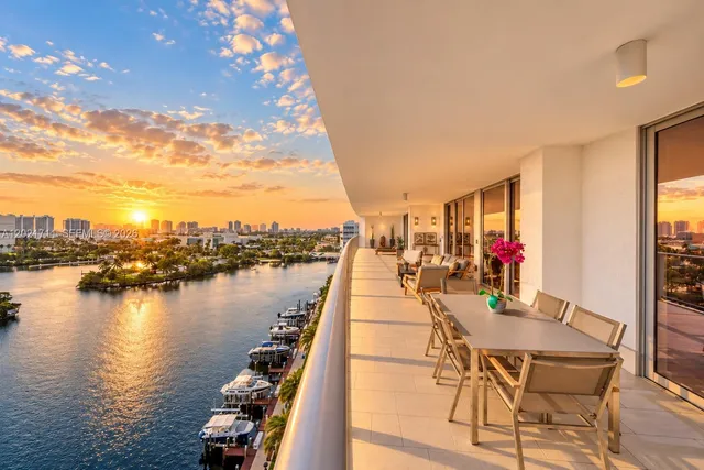 3-bedroom home at 1180 N Federal Hwy 1002 #1002, Fort Lauderdale