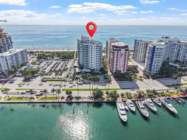 5-bedroom home at 5255 Collins Avenue #PH A CD, Miami Beach