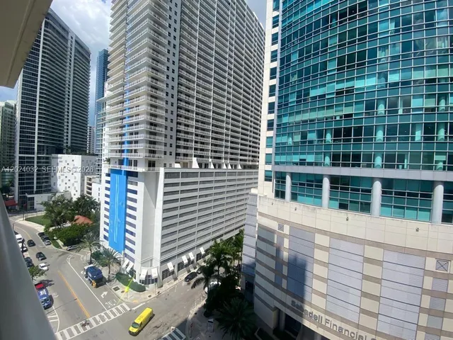 3-bedroom home at 1155 Brickell Bay Drive #1202, Miami